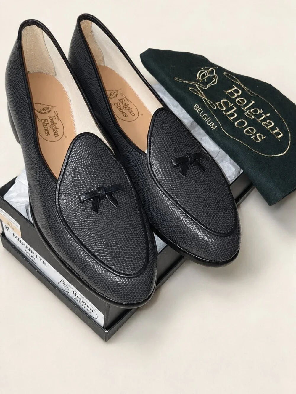 *NIB* Belgian Shoes Midinette Grey Lizard Calf Loafers 9W Discontinued